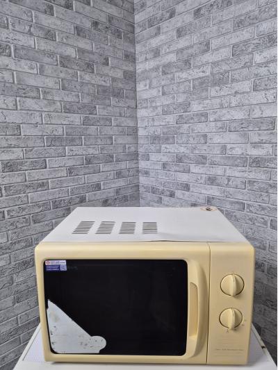 Микроволновая печь Electrolux MG 1720M Микроволновая печь Electrolux MG 1720M